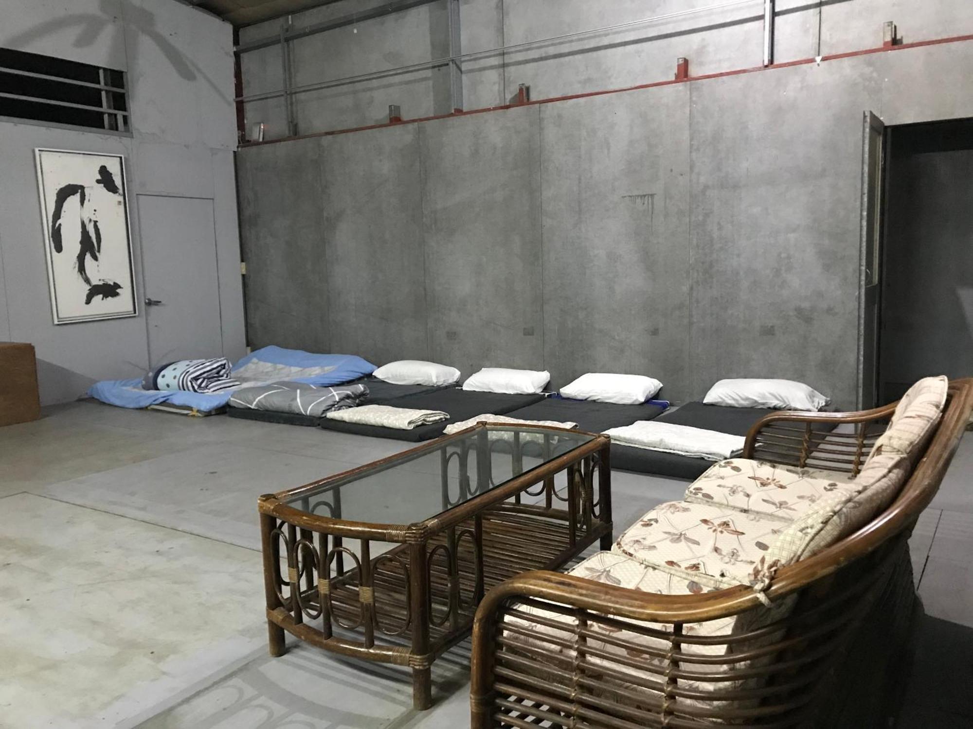 Museum Traveler'S Bnb Sanzhi Esterno foto