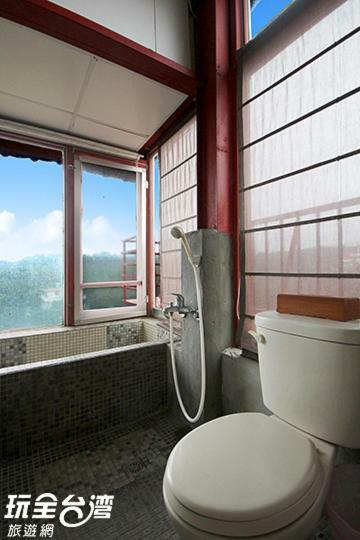 Museum Traveler'S Bnb Sanzhi Esterno foto