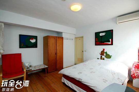 Museum Traveler'S Bnb Sanzhi Esterno foto